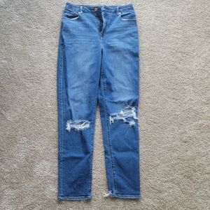 American Eagle Distressed Jeans